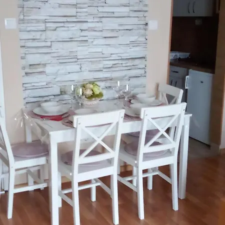 ホームステイ Luxory &